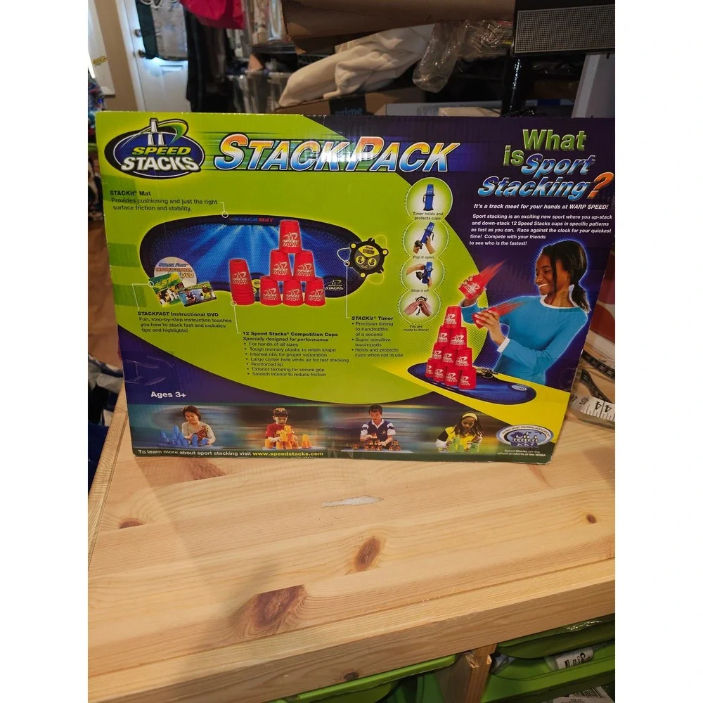 Speed Stacks Stack Pack Sport Stacking Set with Timer Mat 12 Cups and DVD Red‎